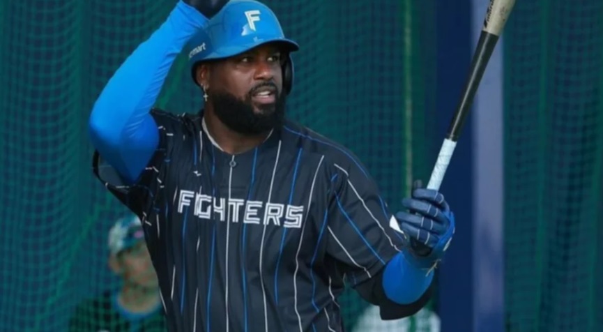 Franmil Reyes debuta en la NPB con jonrón solitario